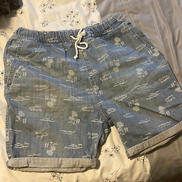 Aloha denim shorts - Picture 1 of 5